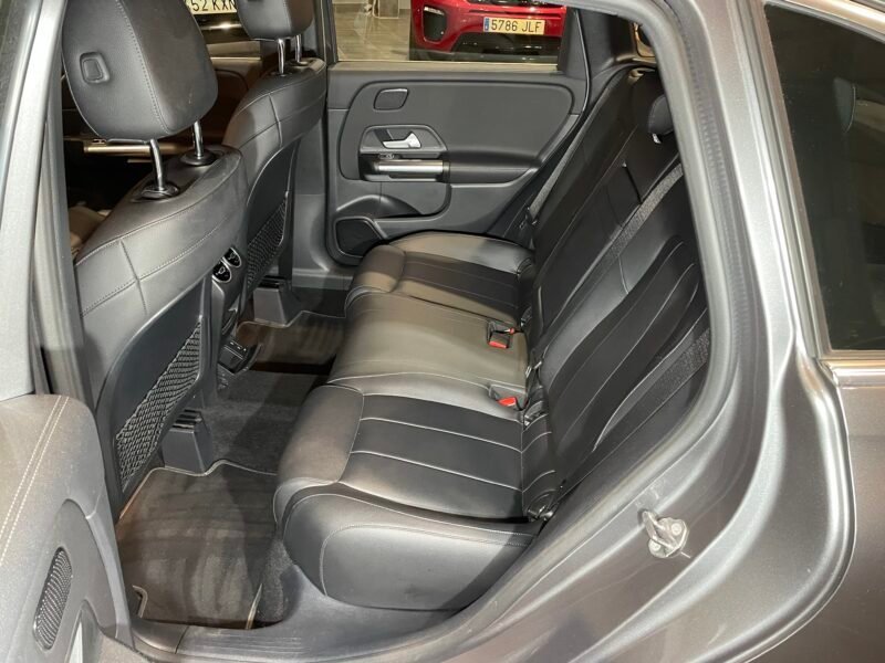 MERCEDES-BENZ Clase B 180