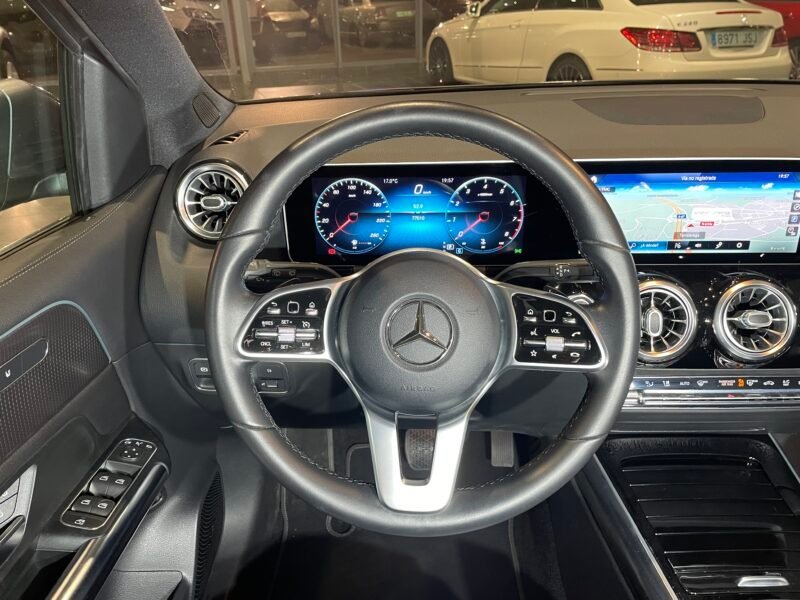 MERCEDES-BENZ Clase B 180