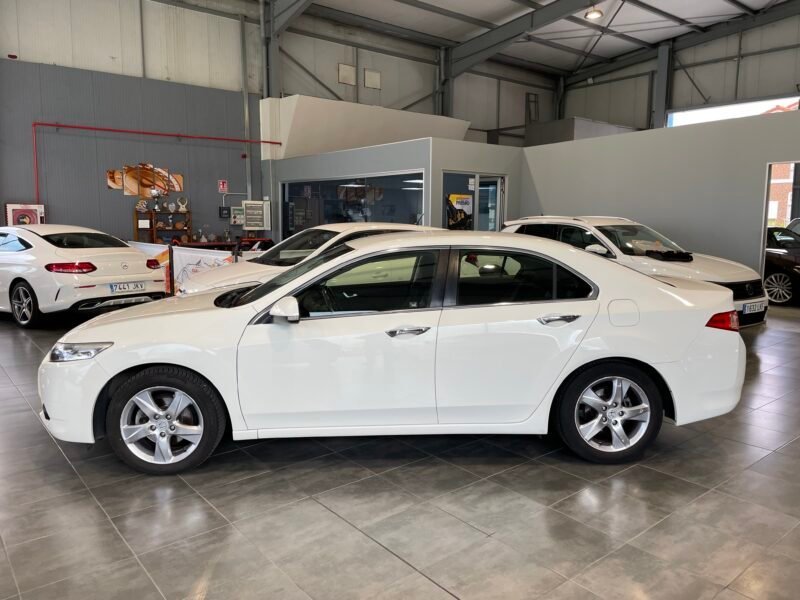 HONDA ACCORD 2.0 IVTEC