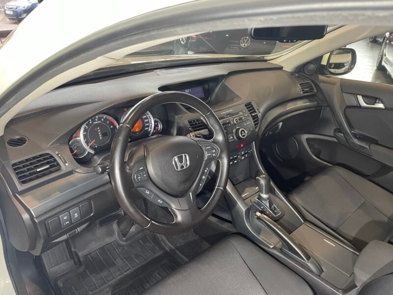 HONDA ACCORD 2.0 IVTEC