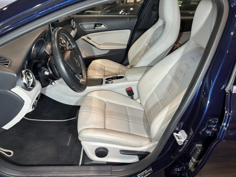 MERCEDES-BENZ GLA 200 CDI