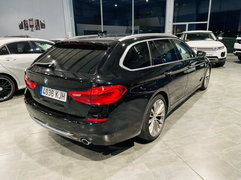 BMW Serie 5 520 luxury Line