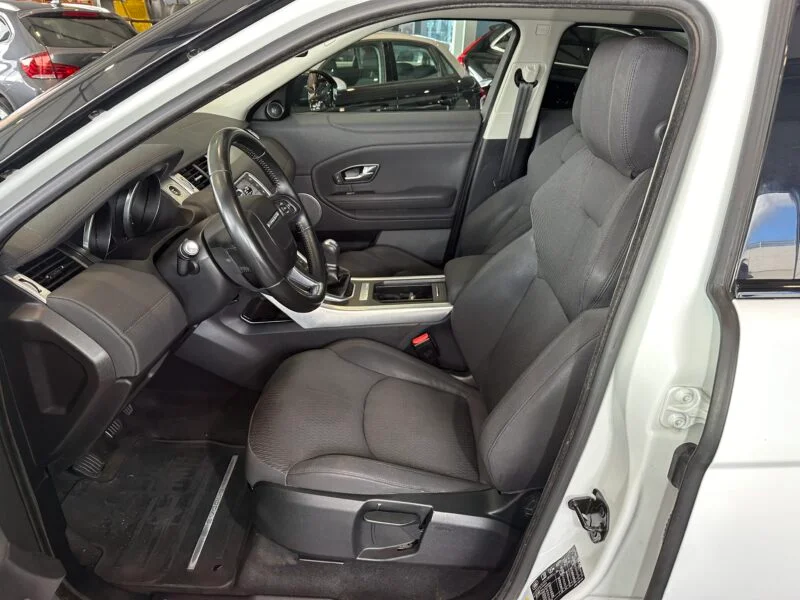 LAND-ROVER EVOQUE 2.0D