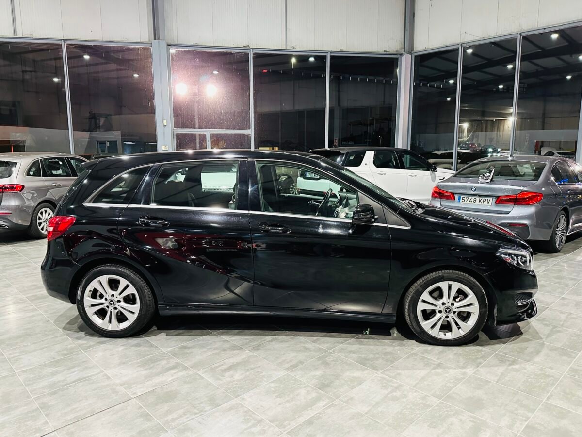 MERCEDES-BENZ Clase B 200 cdi