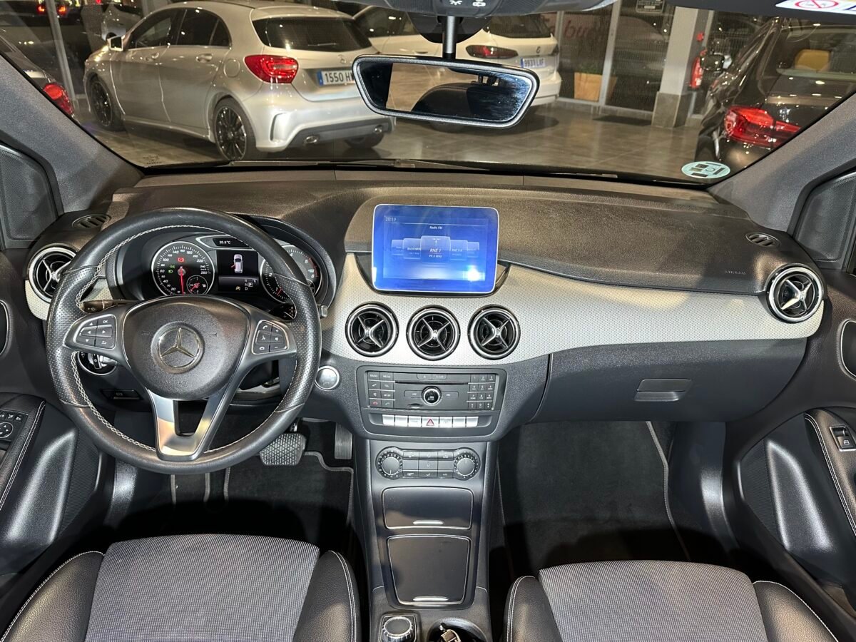 MERCEDES-BENZ Clase B 200 cdi