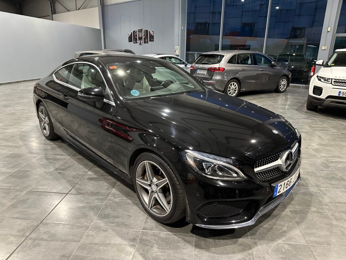 MERCEDES-BENZ Clase C 220 cdi AMG LINE