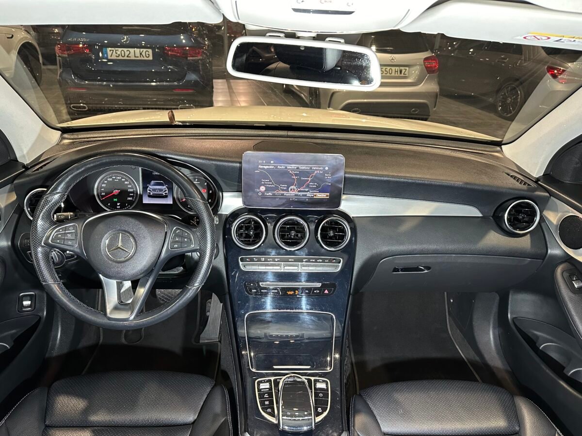 MERCEDES-BENZ GLC 220 CDI AMG LINE