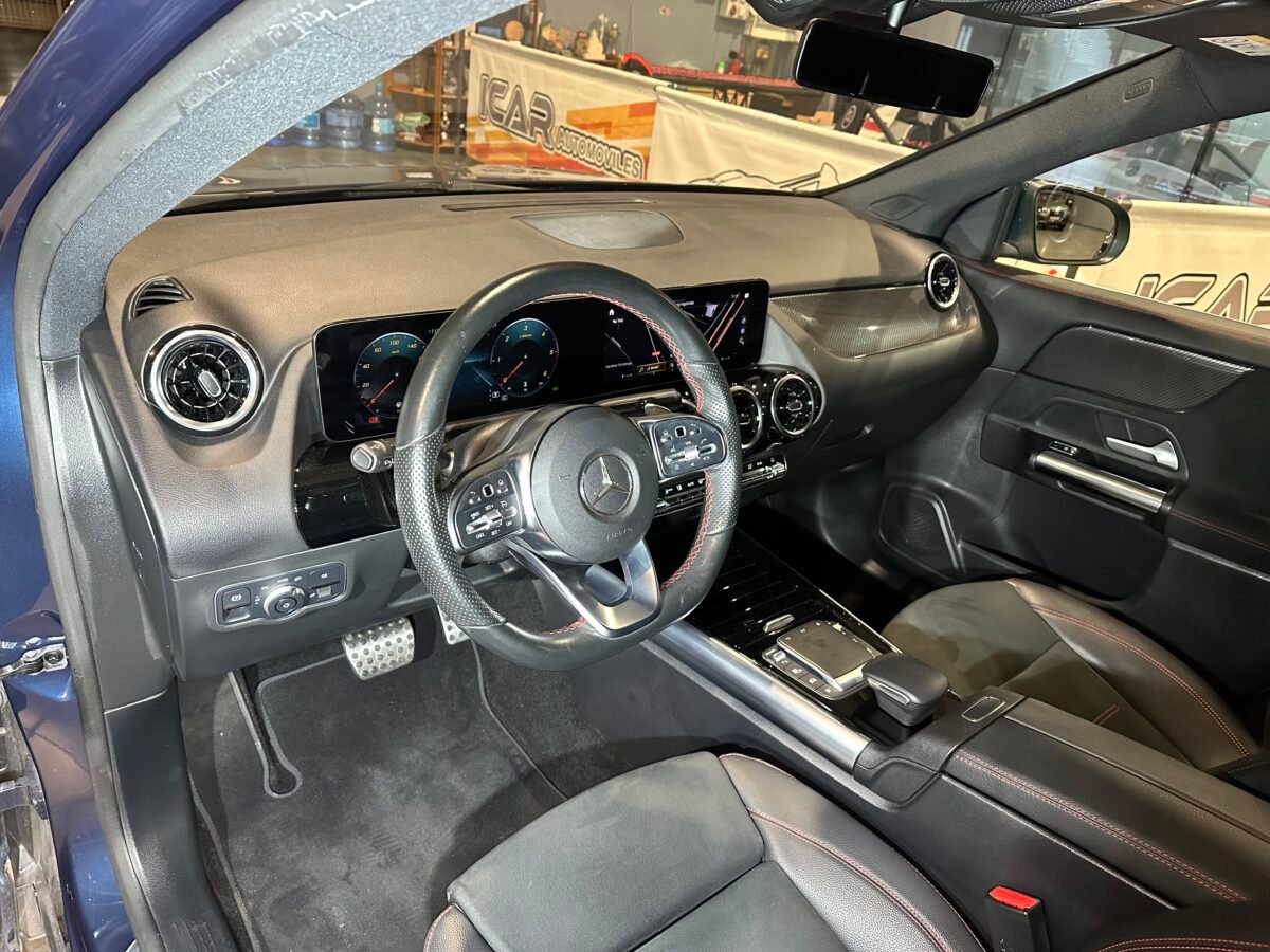 MERCEDES-BENZ GLA 200 cdi AMG LINE