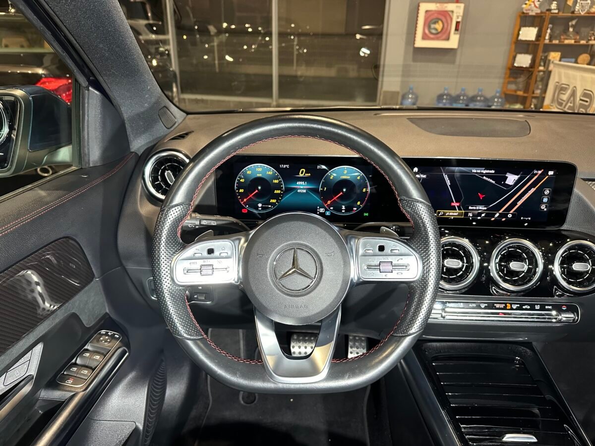 MERCEDES-BENZ GLA 200 cdi AMG LINE