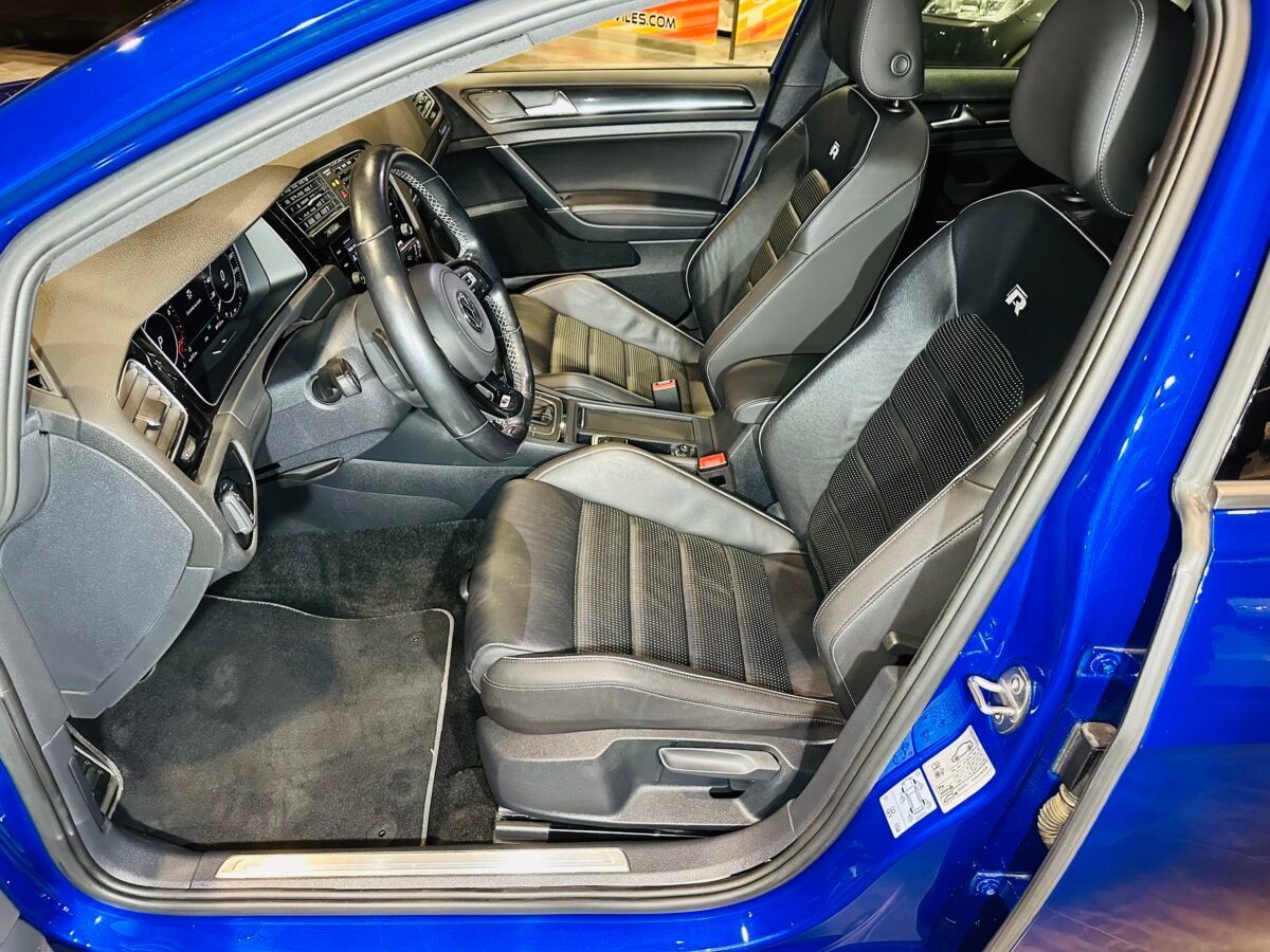 VOLKSWAGEN GOLF 2.0 TSI R 4 MOTION