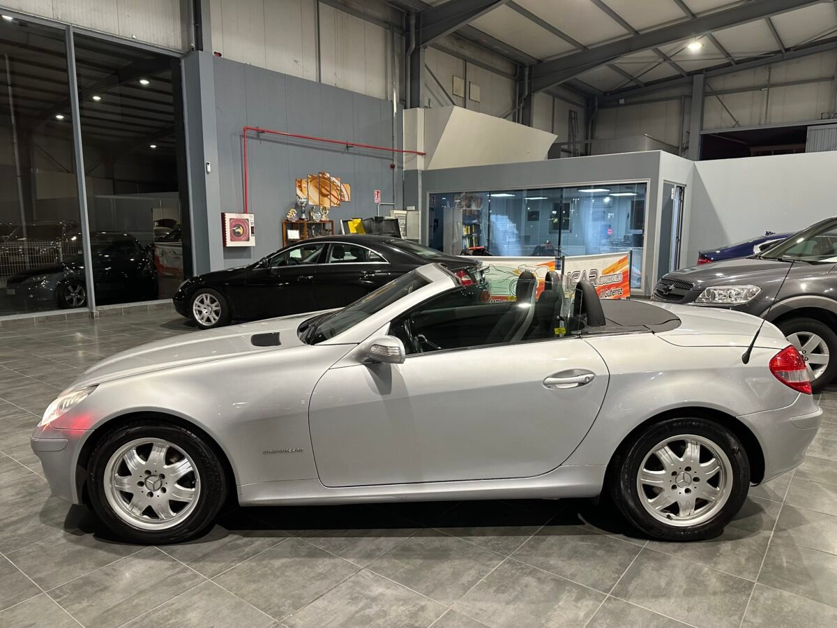 MERCEDES-BENZ slk 200 
