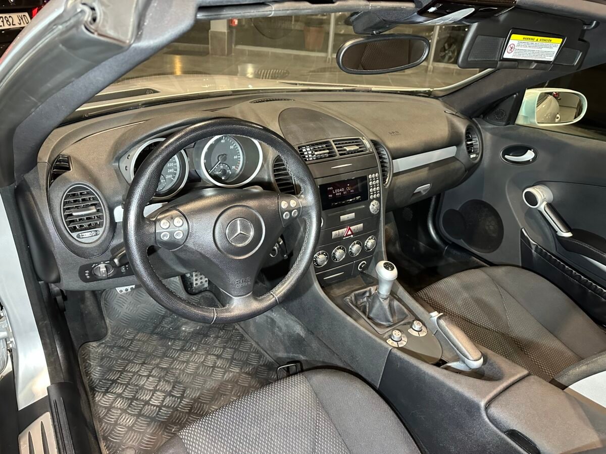 MERCEDES-BENZ slk 200 