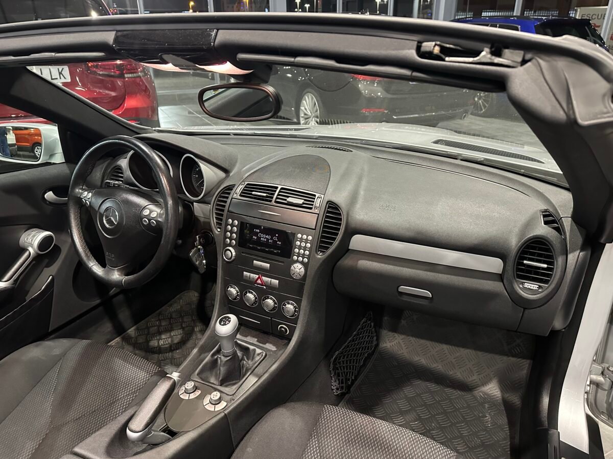 MERCEDES-BENZ slk 200 