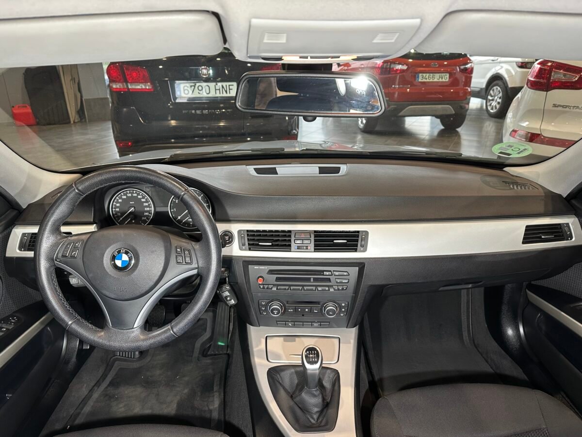 BMW Serie 3 320i