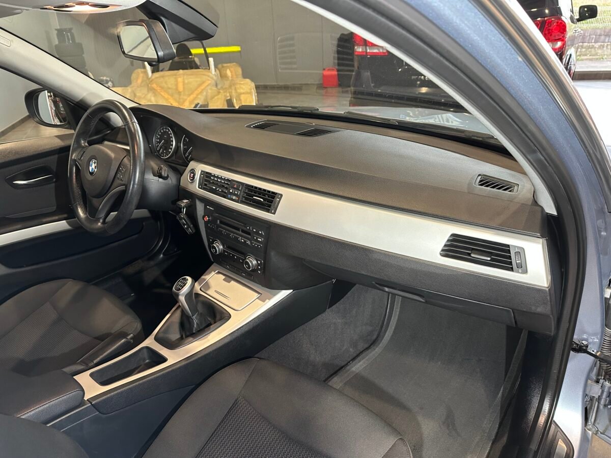 BMW Serie 3 320i