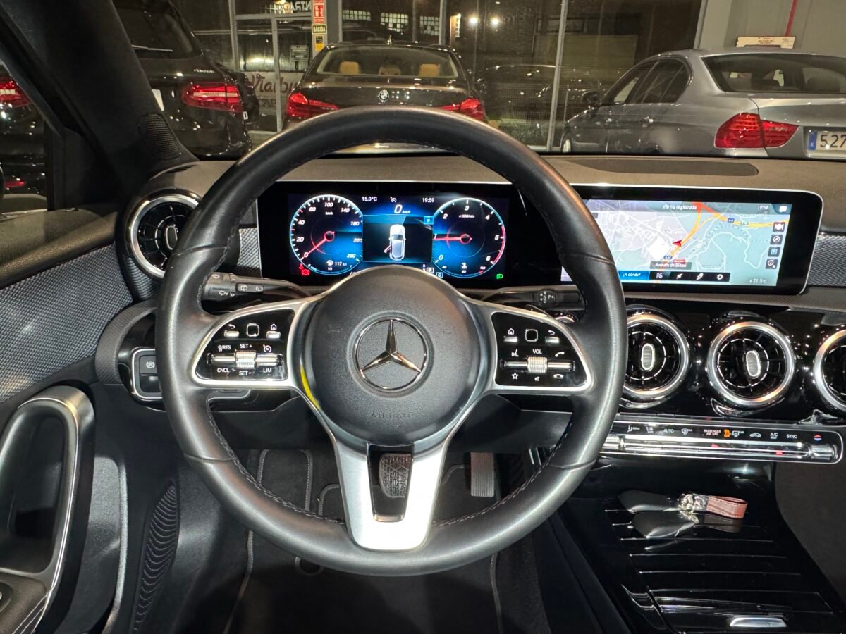 MERCEDES-BENZ CLASE A 180cdi