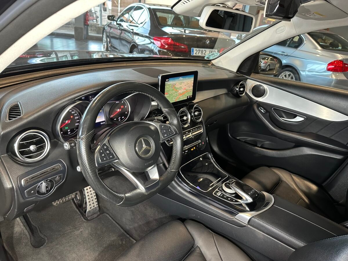 MERCEDES-BENZ GLC 220 CDI AMG LINE