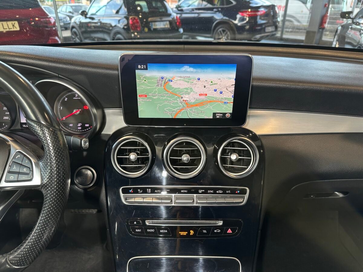 MERCEDES-BENZ GLC 220 CDI AMG LINE