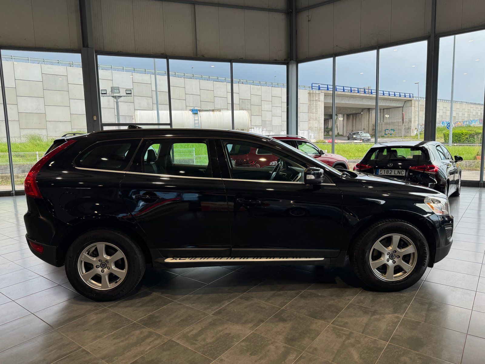 VOLVO XC60 2.4 D