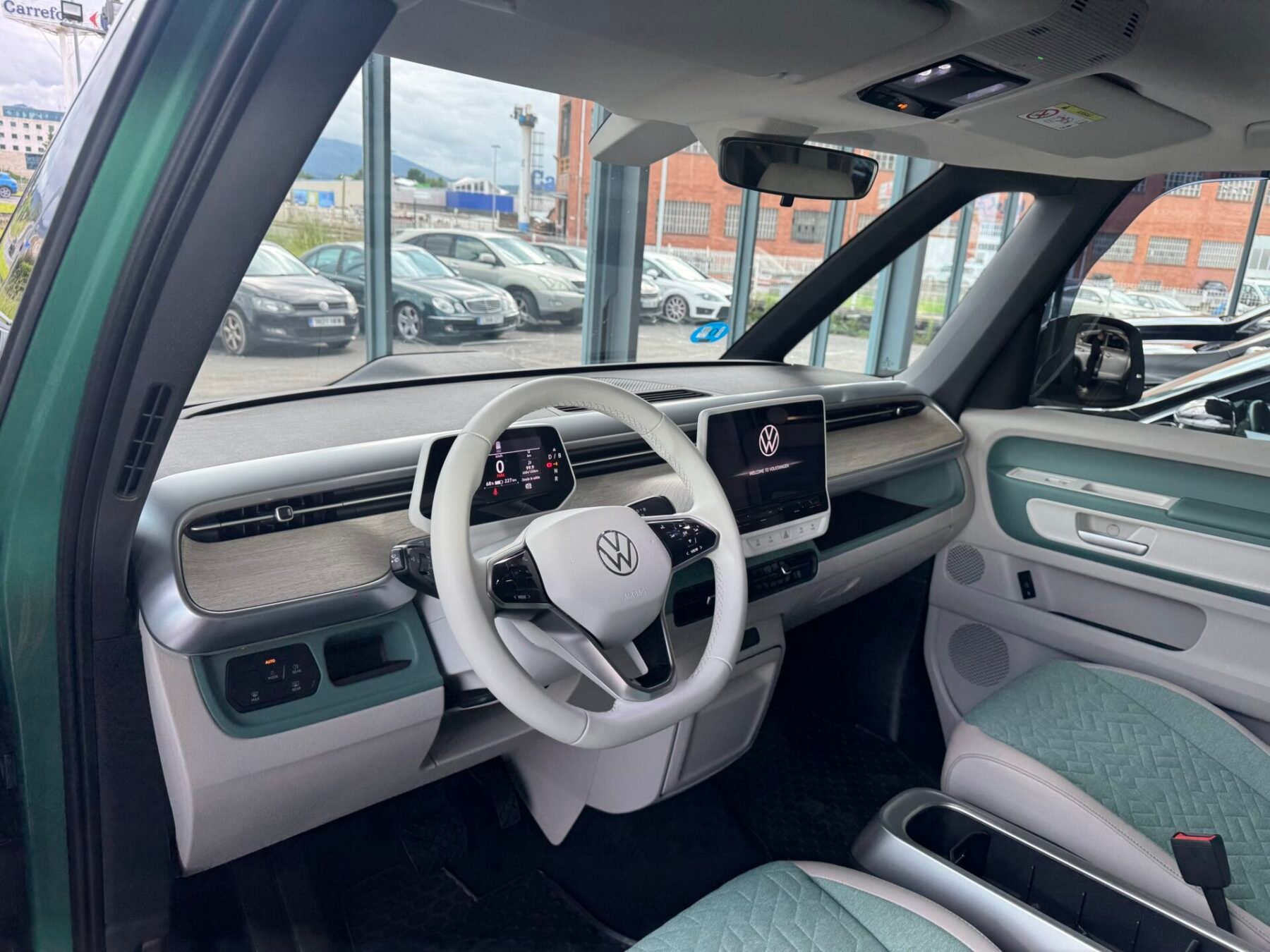VOLKSWAGEN ID BUZZ