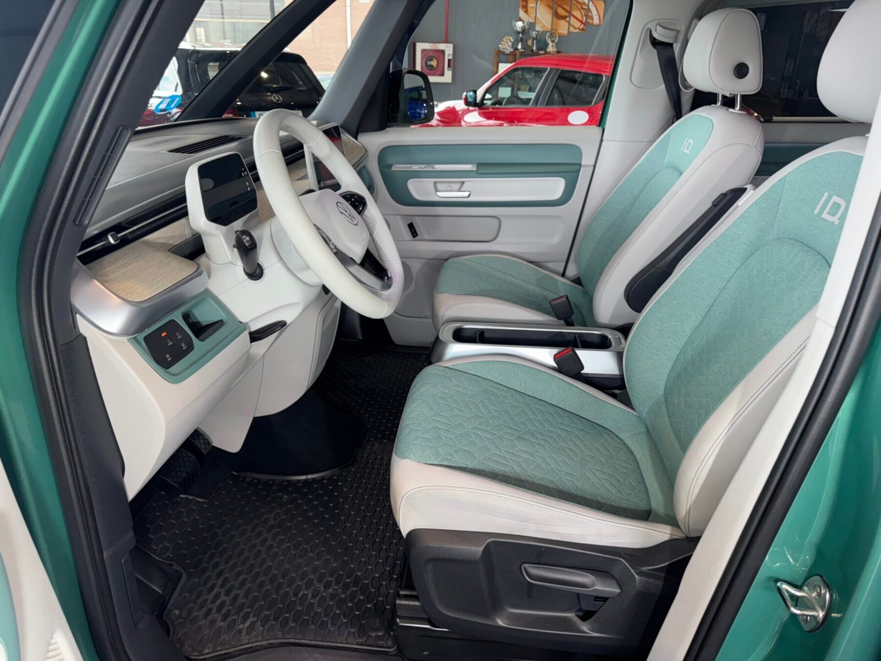 VOLKSWAGEN ID BUZZ
