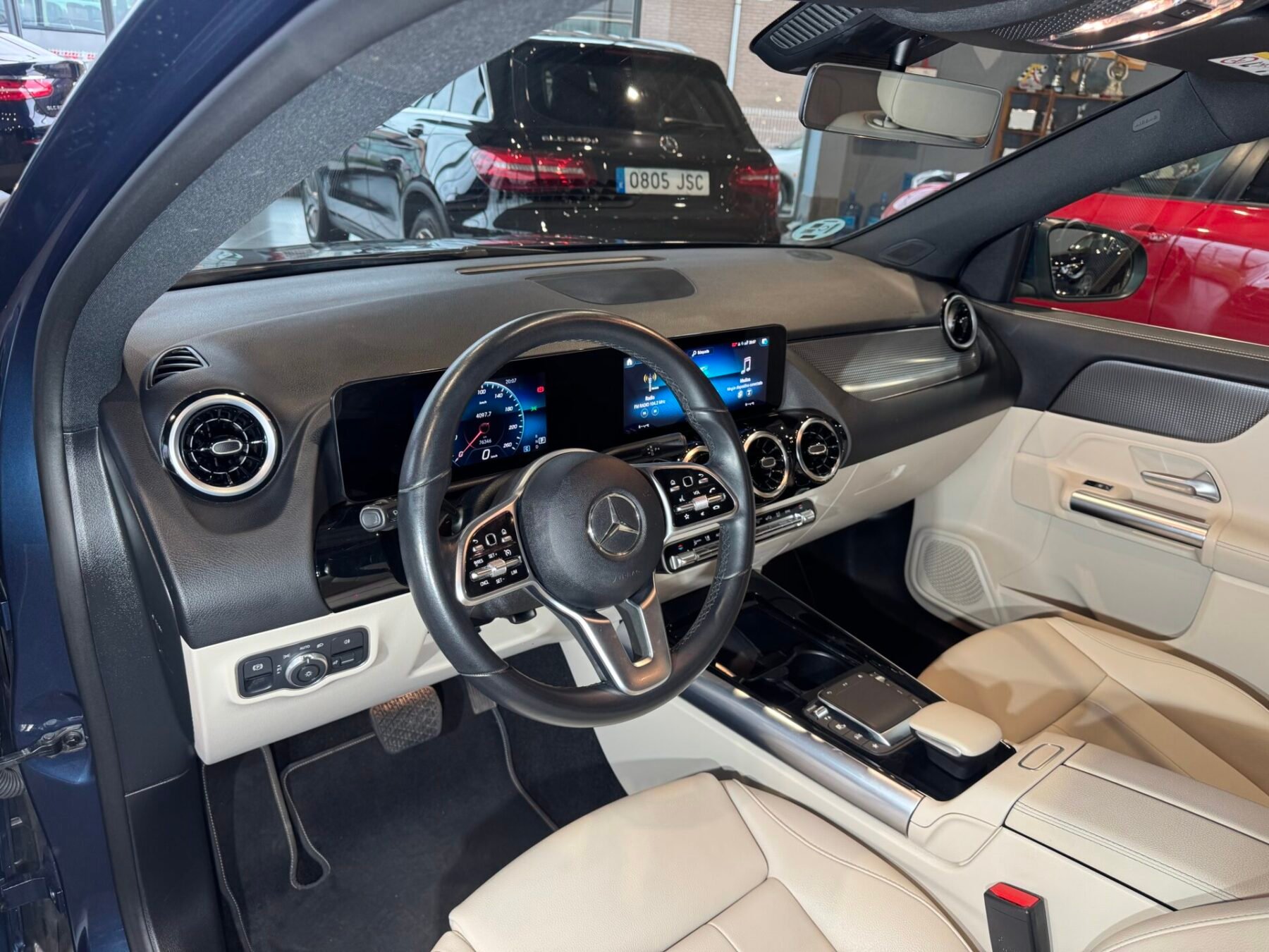 MERCEDES-BENZ GLA 200 cdi