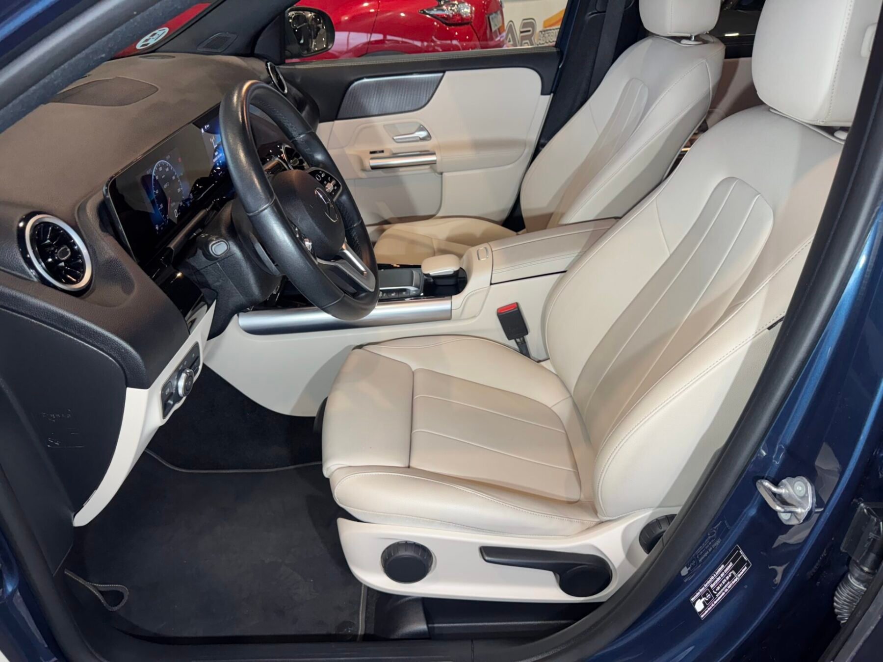 MERCEDES-BENZ GLA 200 cdi