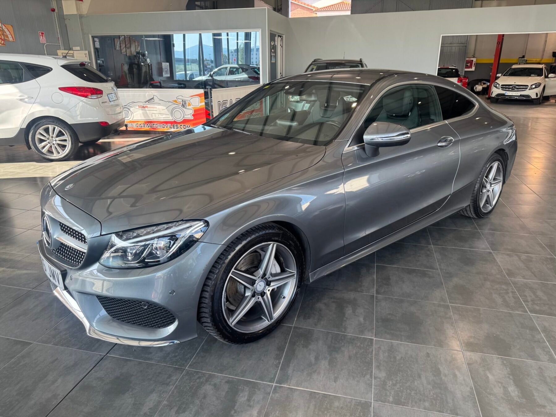 MERCEDES-BENZ Clase C 220 CDI COUPE