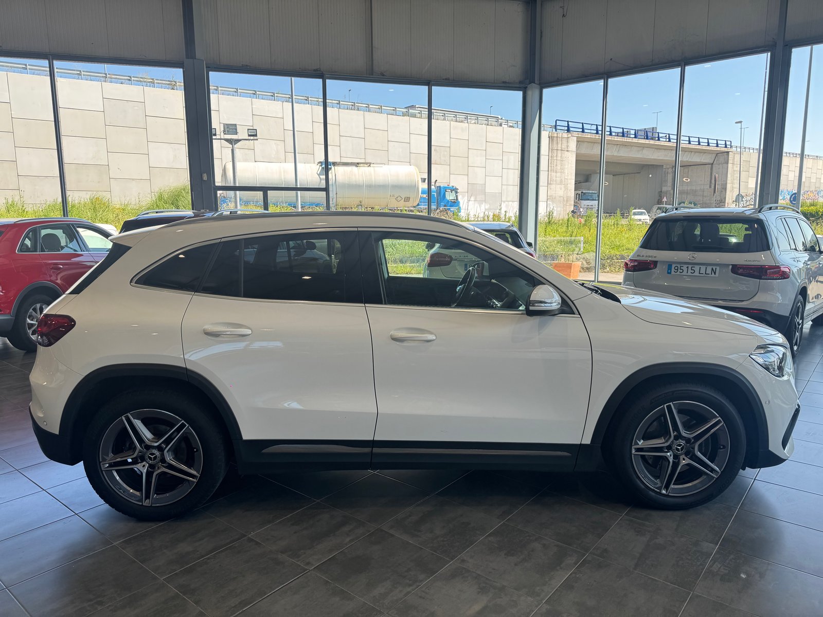 MERCEDES-BENZ GLA 200 CDI AMG LINE
