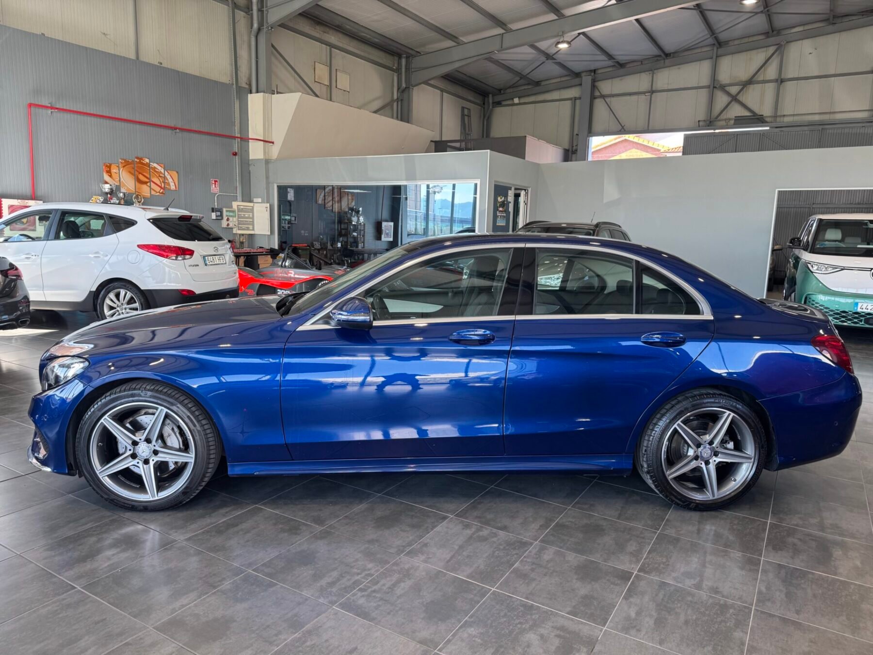MERCEDES-BENZ Clase C 220 CDI Amg Line