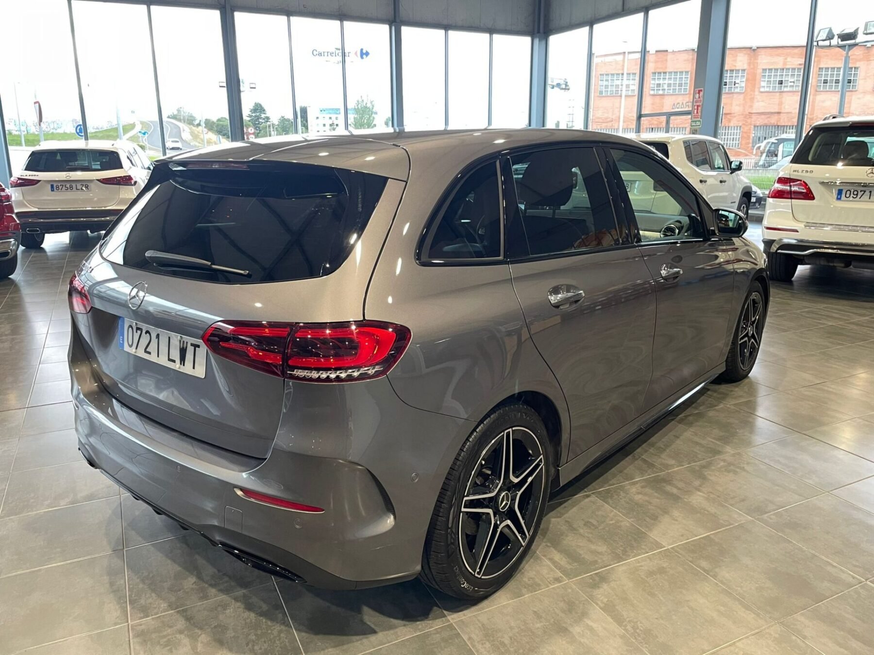 MERCEDES-BENZ Clase B 200 Amg line 