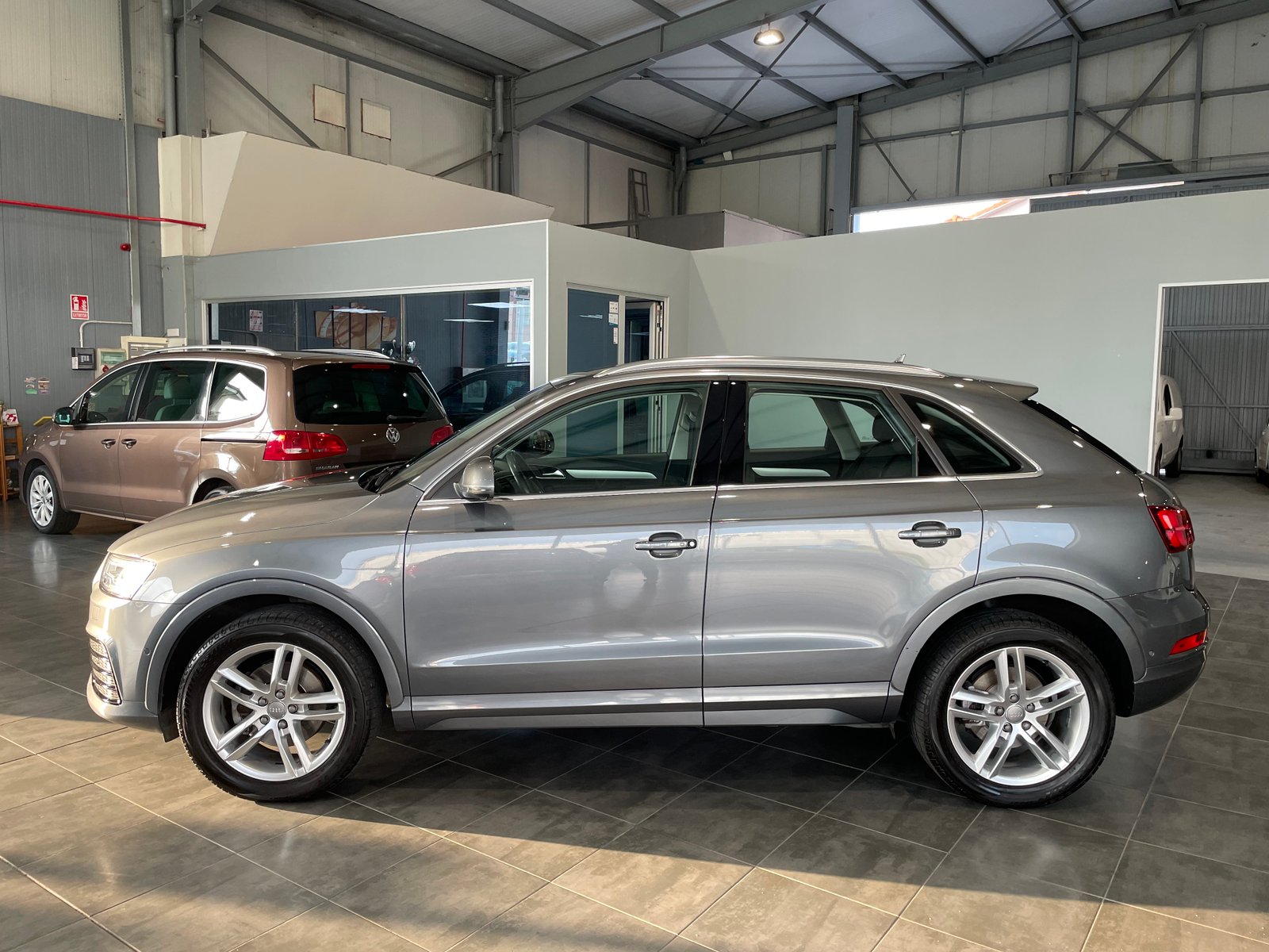 AUDI Q3 2.0 tdi