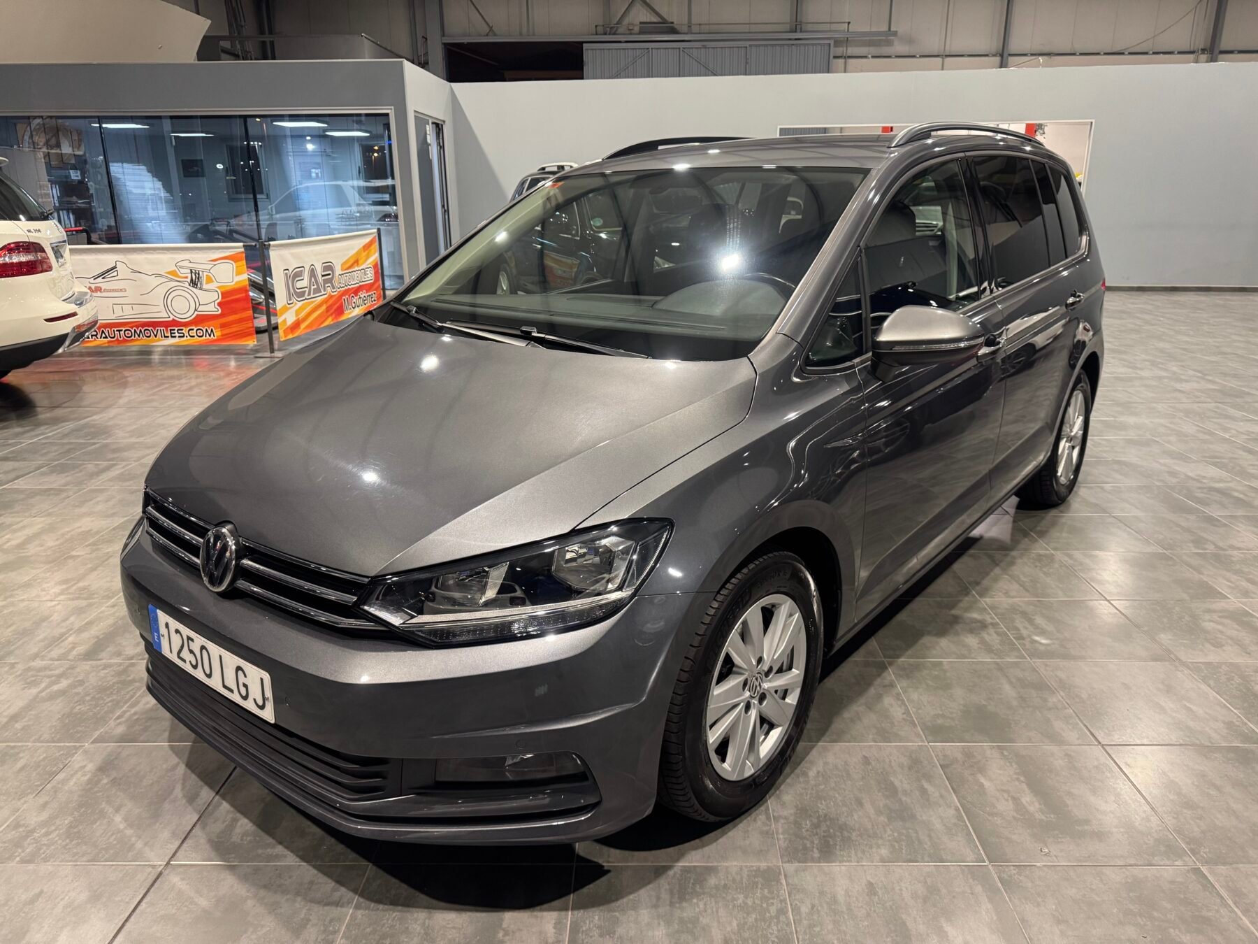 VOLKSWAGEN Touran 2.0 TDI