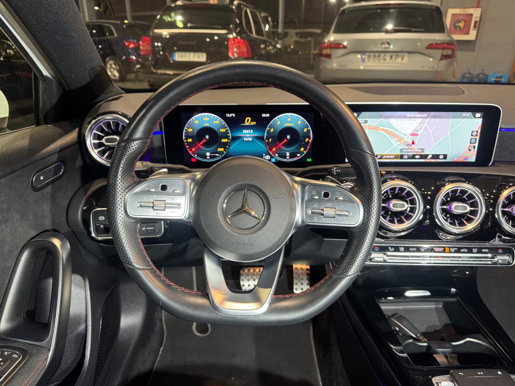 MERCEDES-BENZ CLASE A 180 AMG LINE 