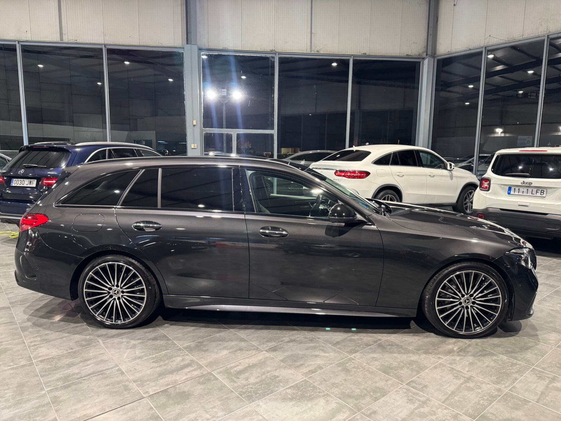 MERCEDES-BENZ Clase C 220 CDI Amg Line