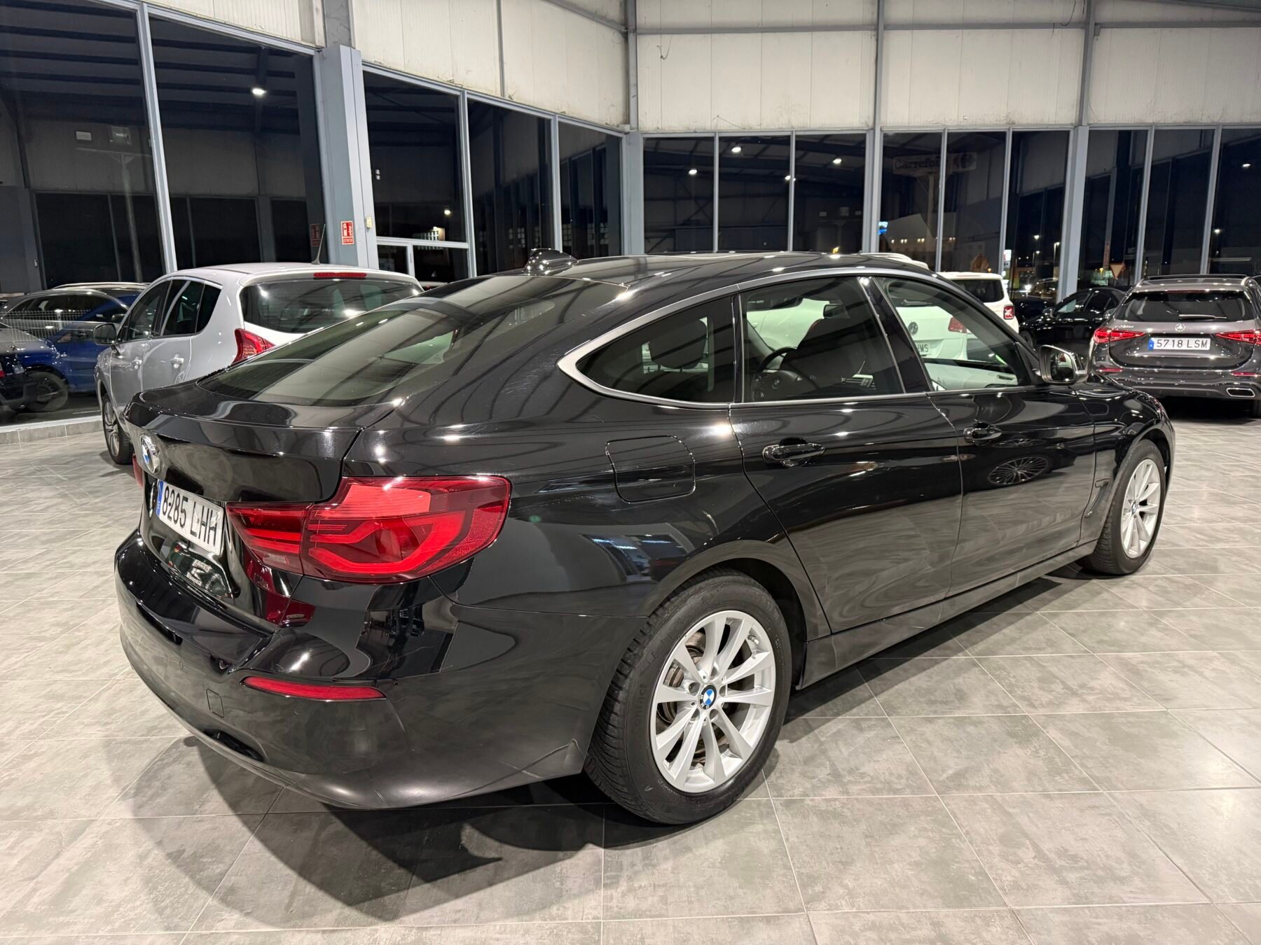 BMW Serie 3 318 Grand Turismo