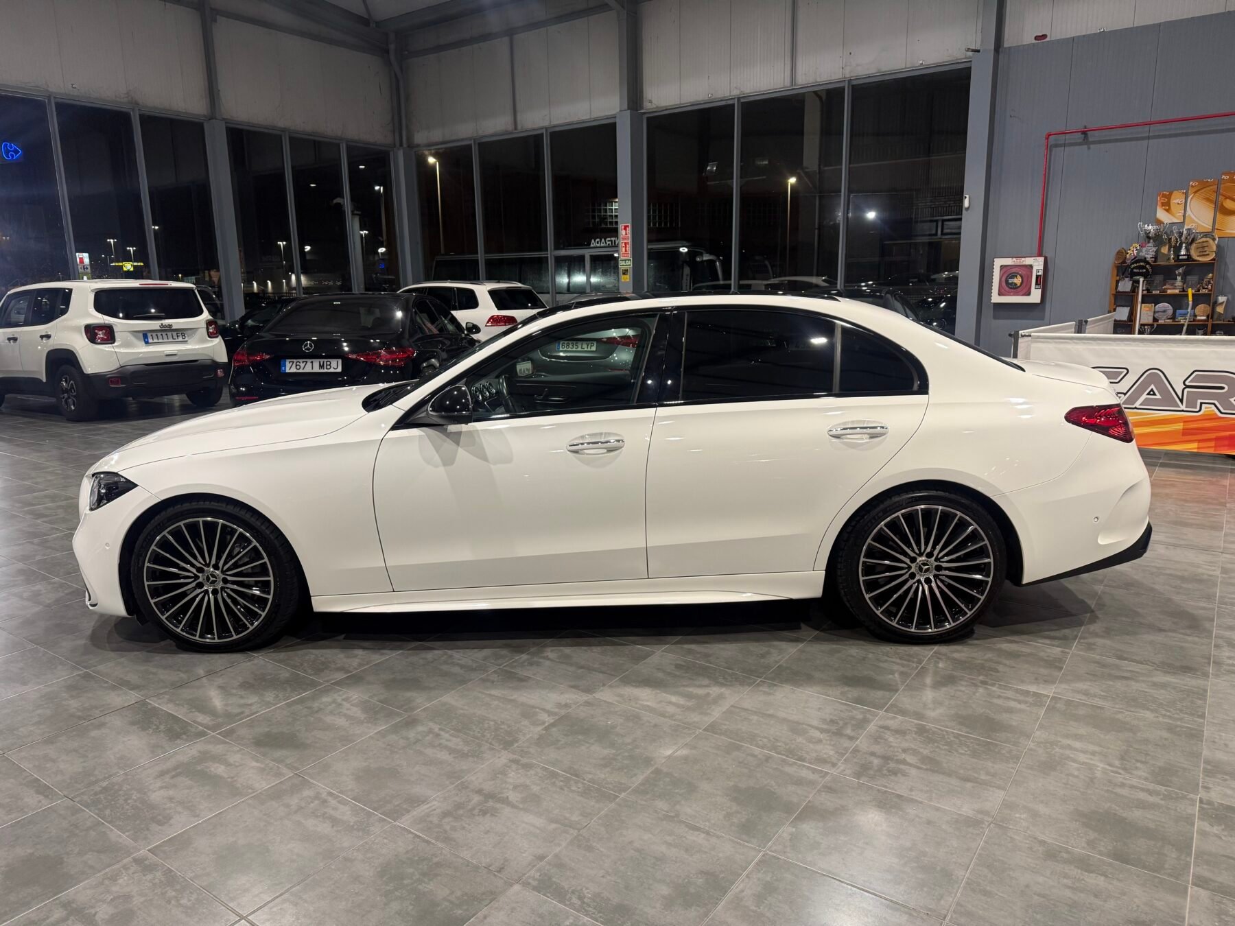 MERCEDES-BENZ Clase C 220D Amg line 