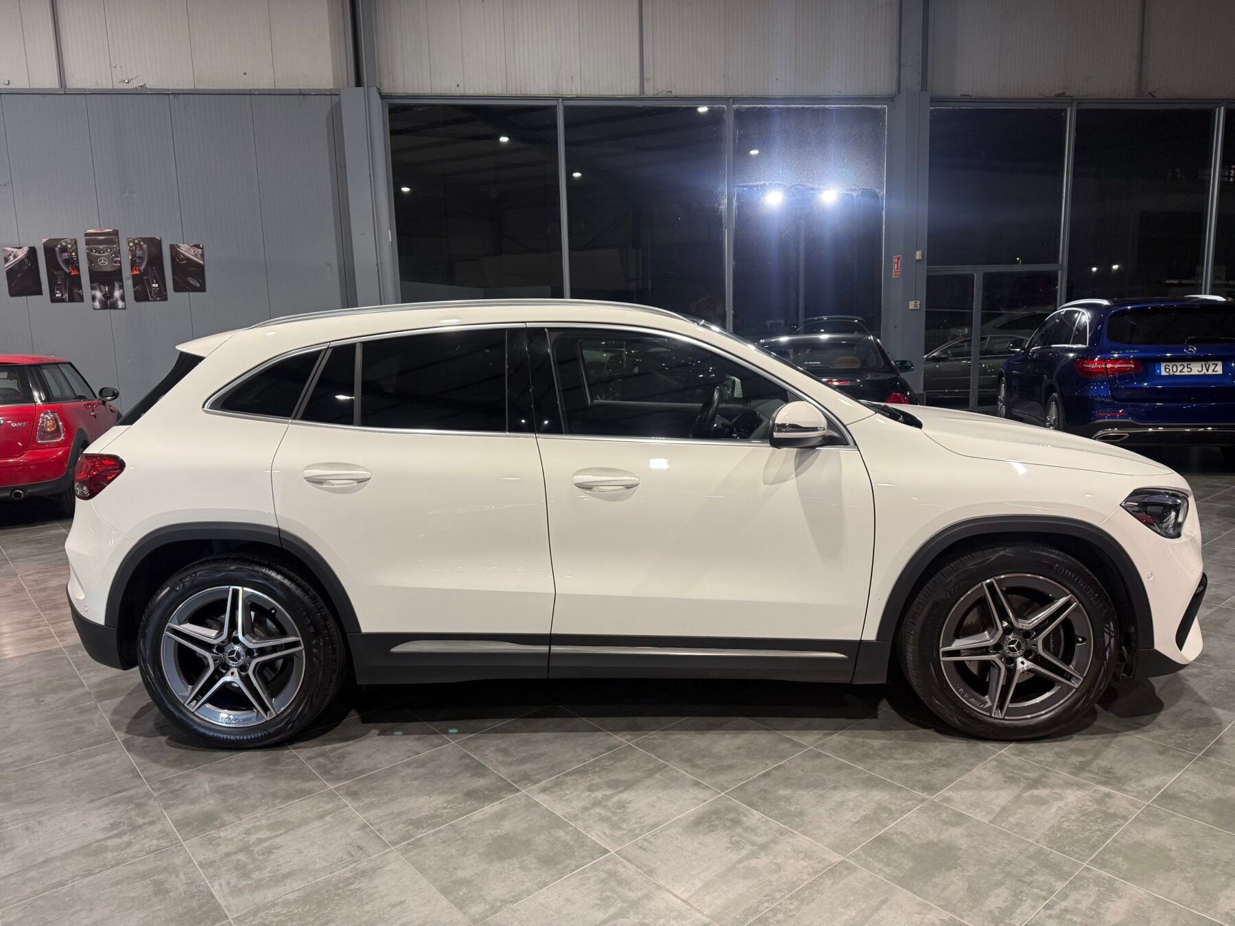 MERCEDES-BENZ GLA 200 CDI AMG LINE