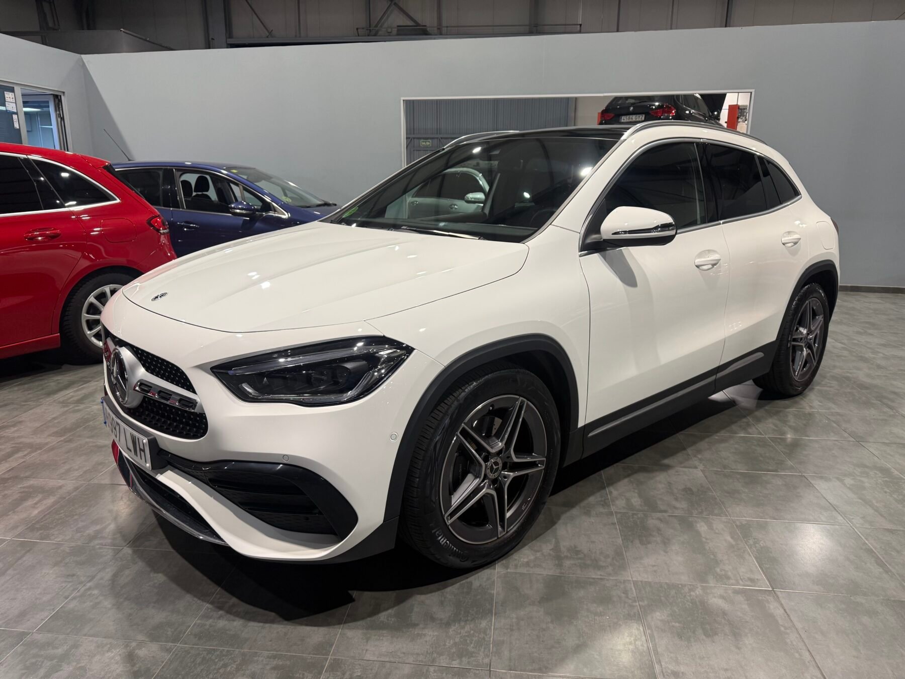 MERCEDES-BENZ GLA 200 CDI AMG LINE