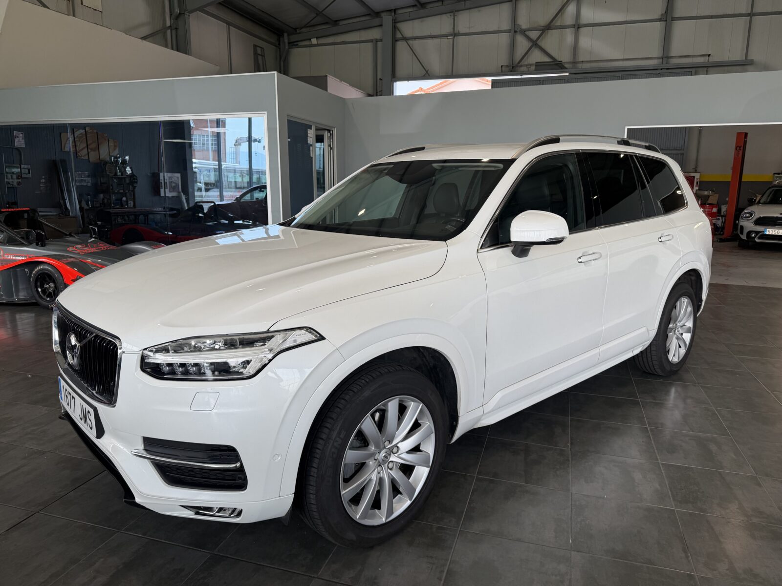 VOLVO XC90 D5
