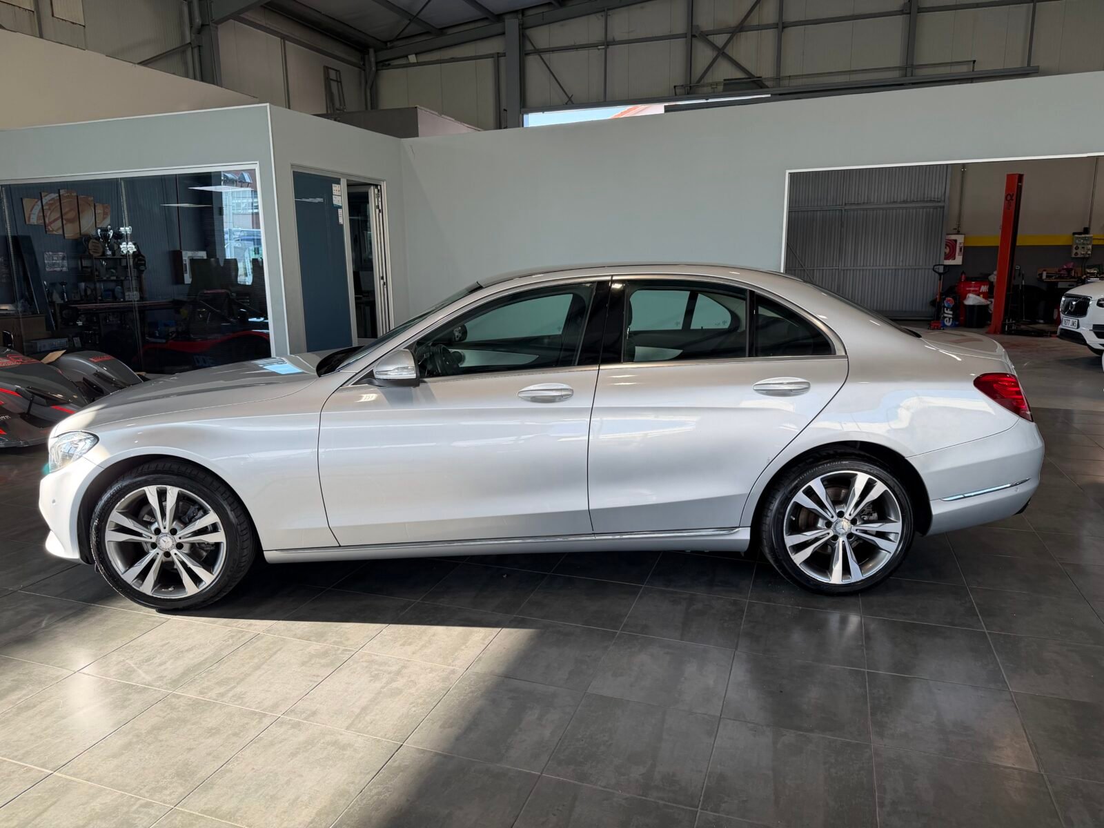 MERCEDES-BENZ Clase C 220d